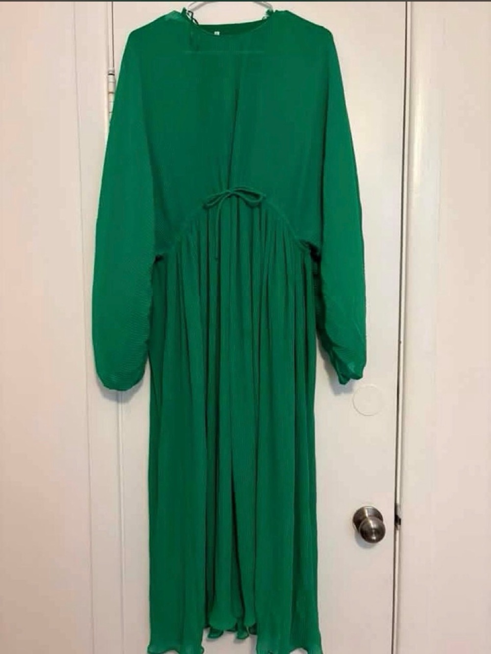 Zara Emerald Green Long Sleeve Pleated Maxi Dress - Picture 3 of 3